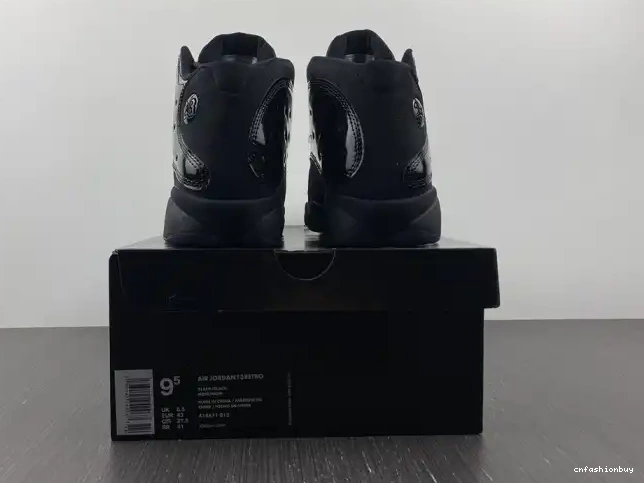 Gown Cap Air and Jordan 414571-012 Retro 13 0626